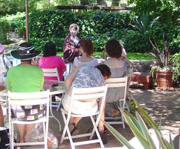 Sunday2.JAimpersonator1